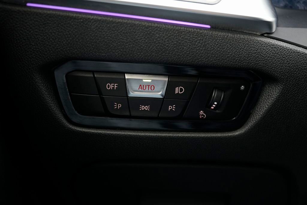 Used 2021 BMW 430i Convertible w/ Premium Package image 48