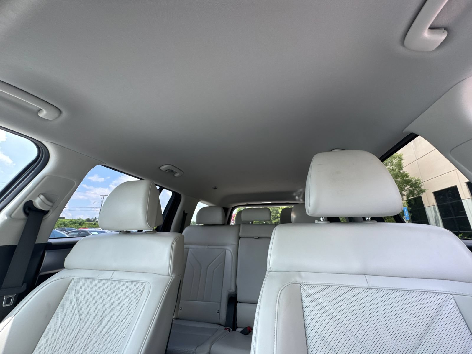 Certified 2024 Hyundai Santa Fe SEL FWD image 31
