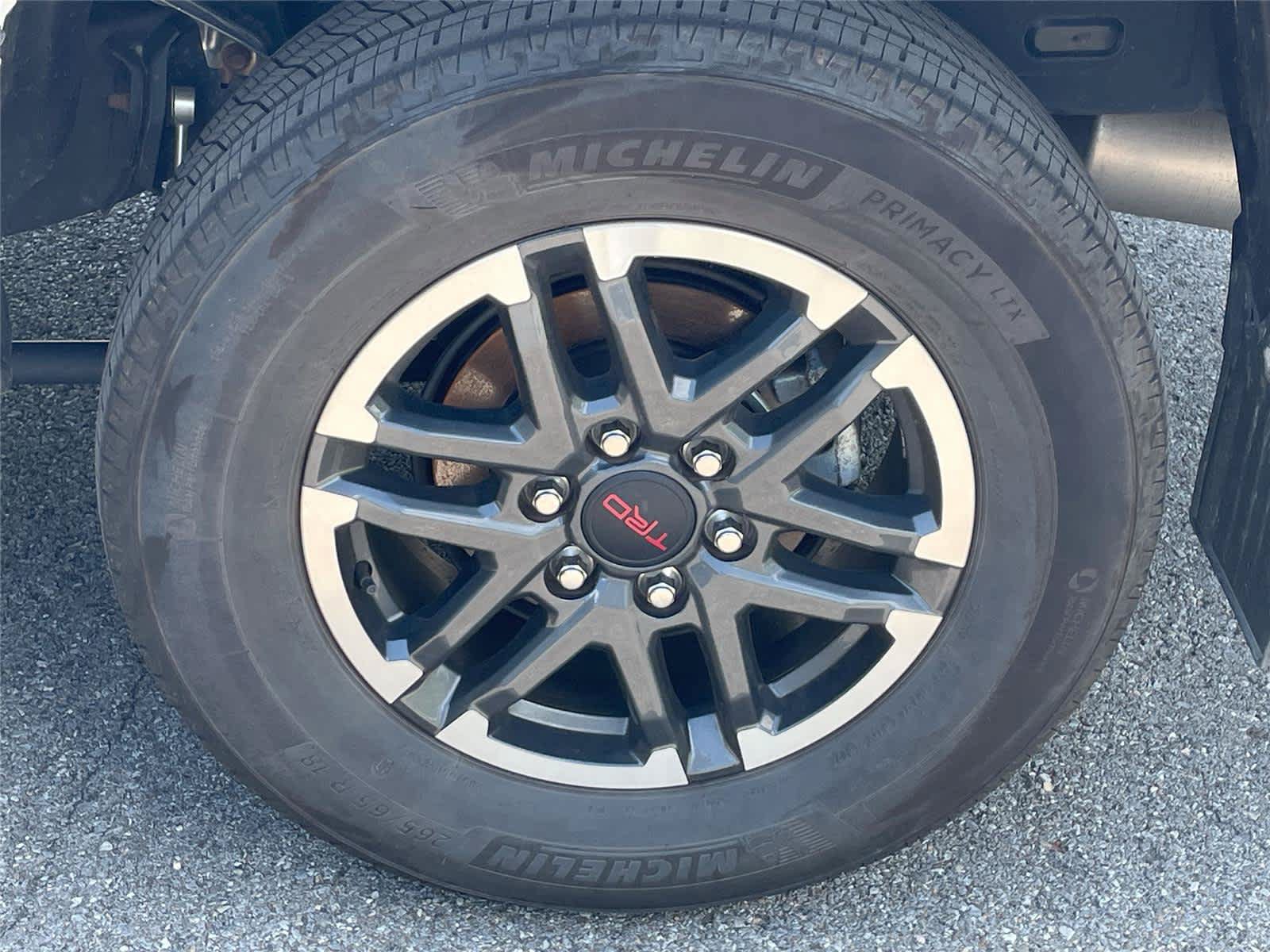 Used 2024 Toyota Tacoma TRD Sport w/ TRD Sport Upgrade Package AWD/4WD image 8