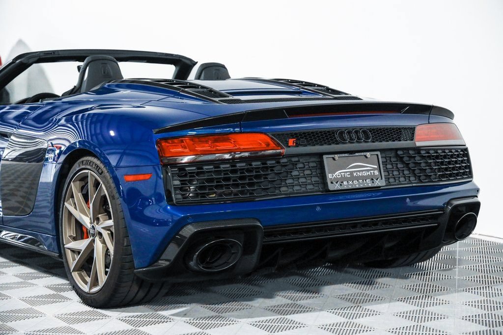 Used 2023 Audi R8 V10 performance AWD/4WD image 22