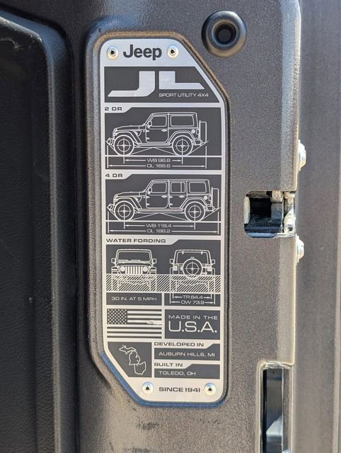 Used 2019 Jeep Wrangler Unlimited Sport S AWD/4WD image 29