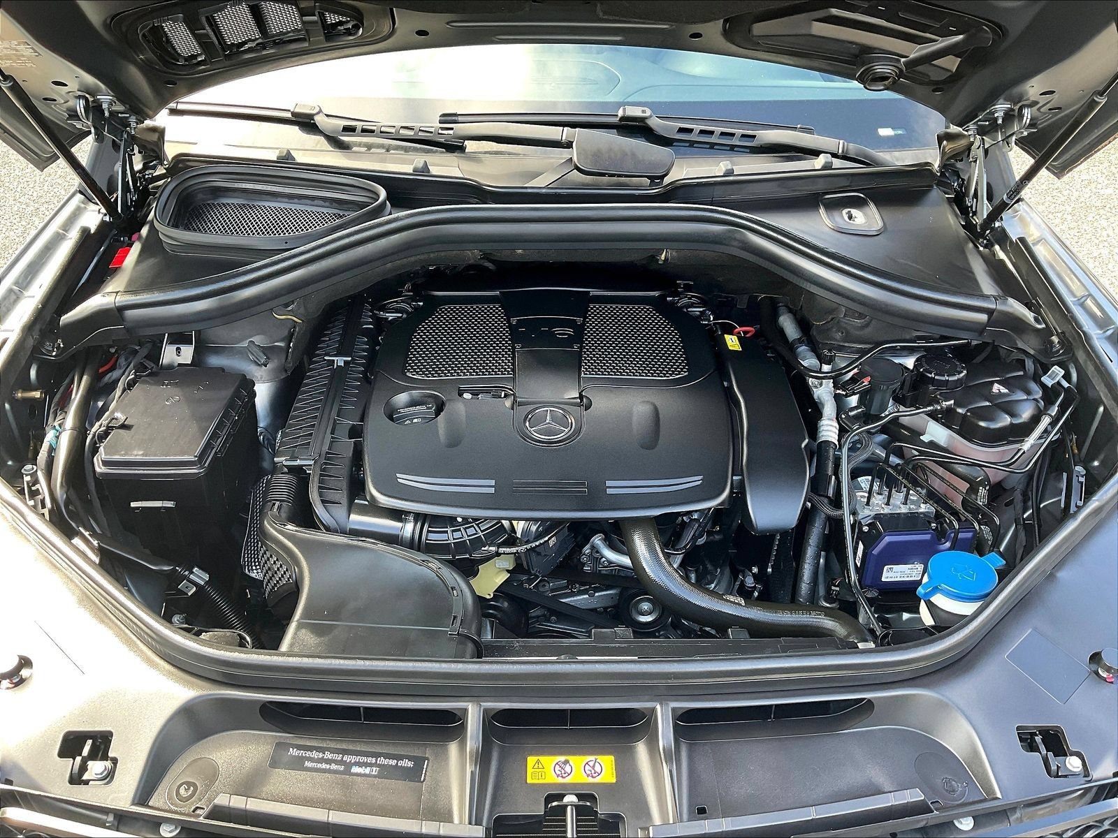 Used 2018 Mercedes-Benz GLE 350 image 32