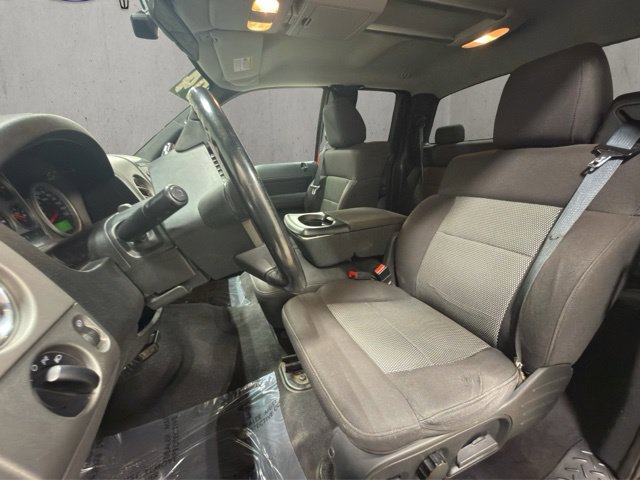 Used 2004 Ford F150 XLT AWD/4WD image 12