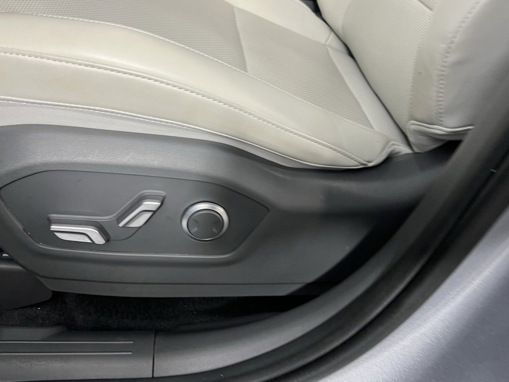 Used 2024 Hyundai Santa Fe SEL image 25