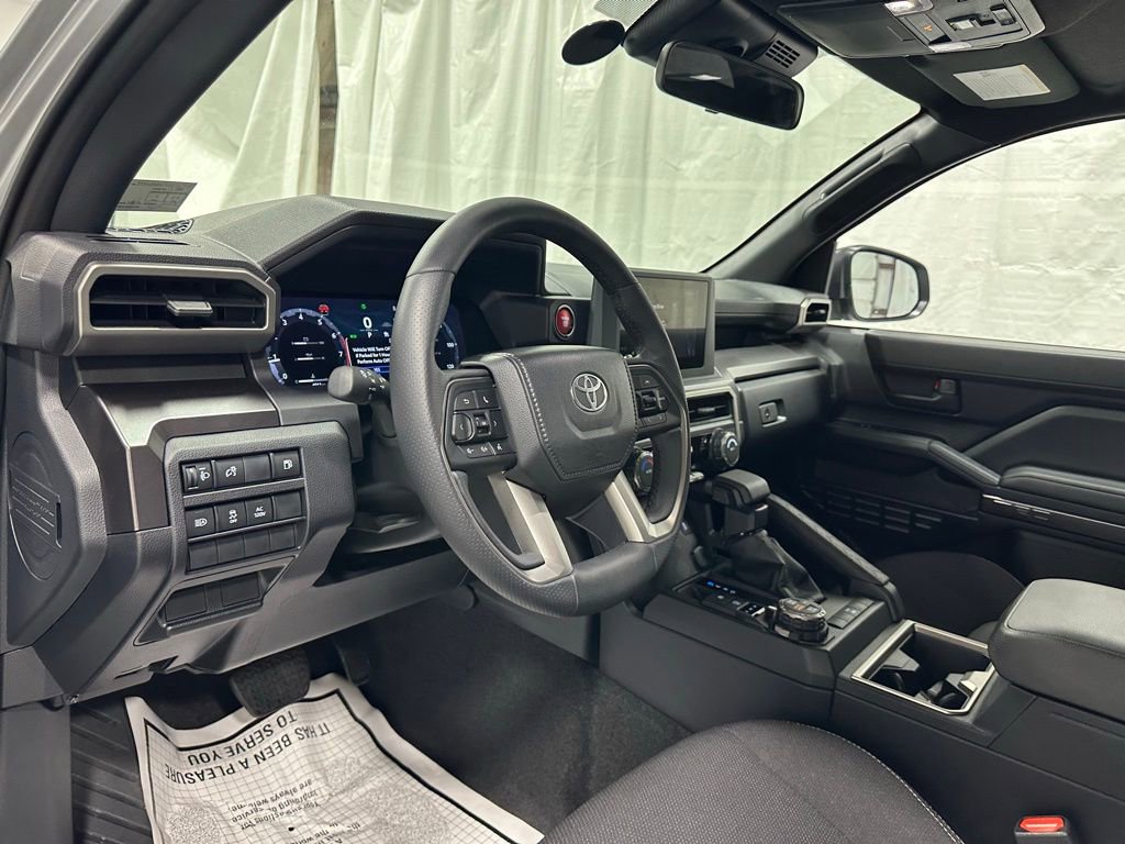 Used 2025 Toyota 4Runner TRD Off-Road image 16