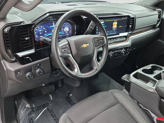 Used 2023 Chevrolet Silverado 1500 LT RWD image 10