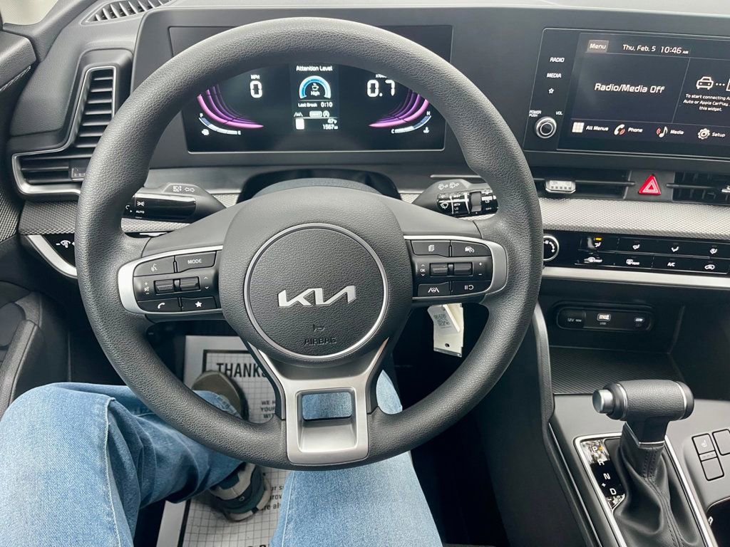 Used 2025 Kia Sportage LX image 14