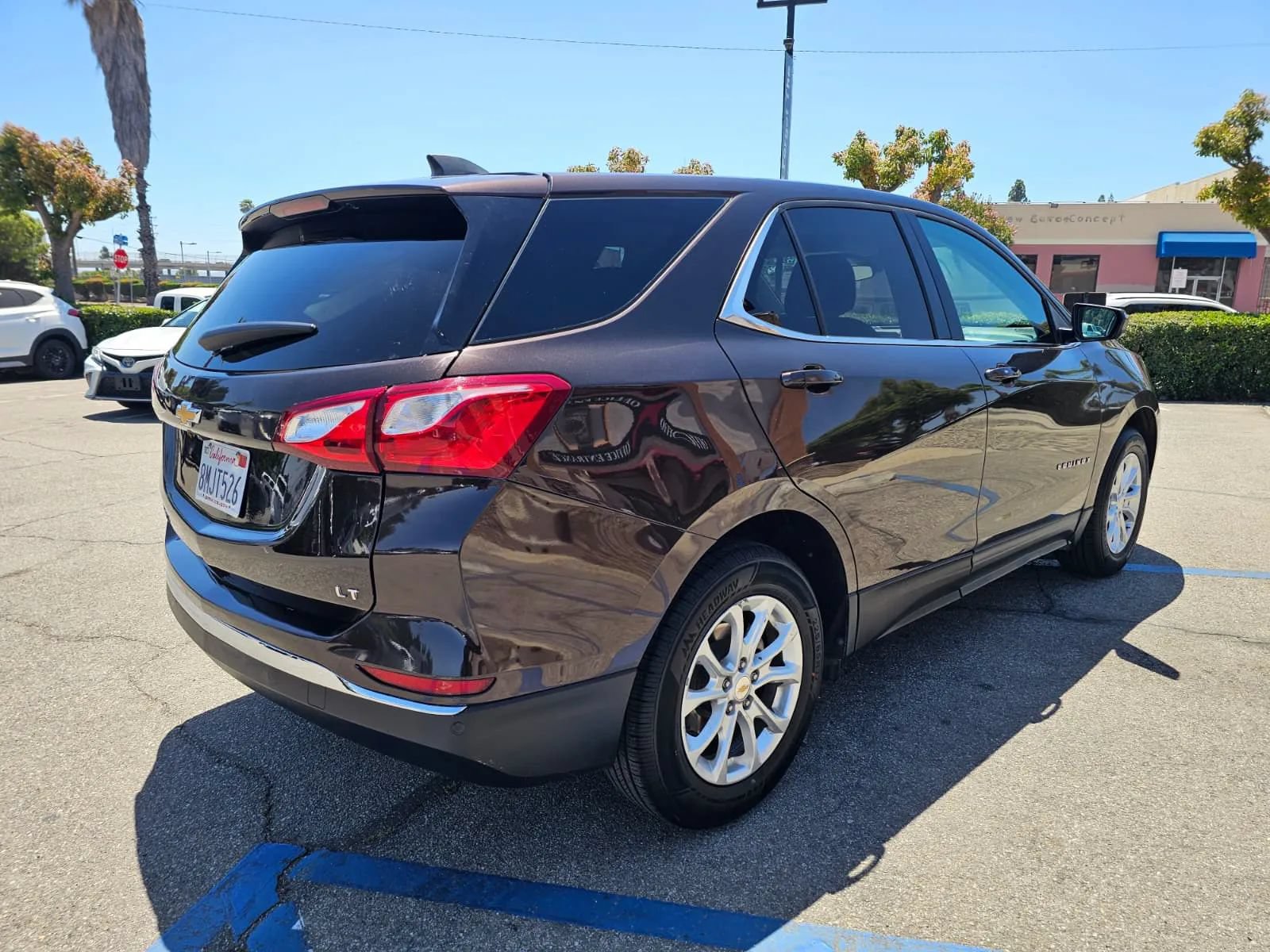 Used 2020 Chevrolet Equinox LT FWD image 5