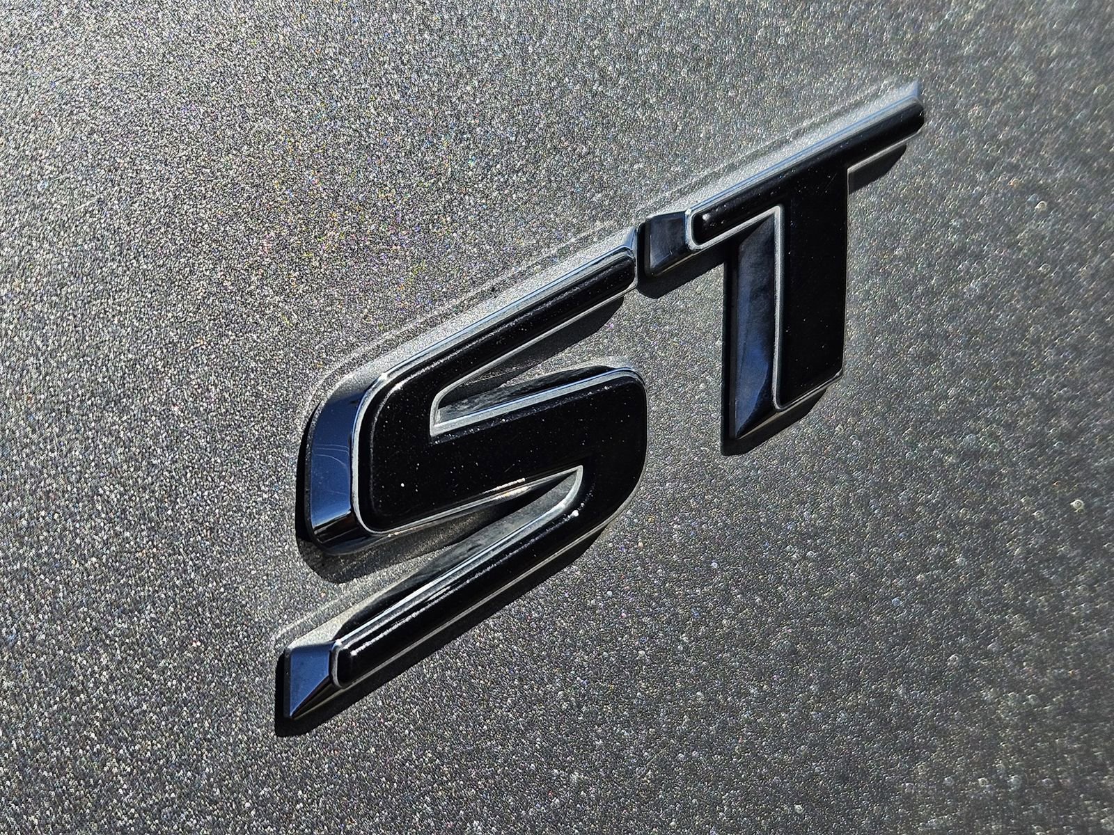 Used 2025 Buick Enclave Sport Touring image 16