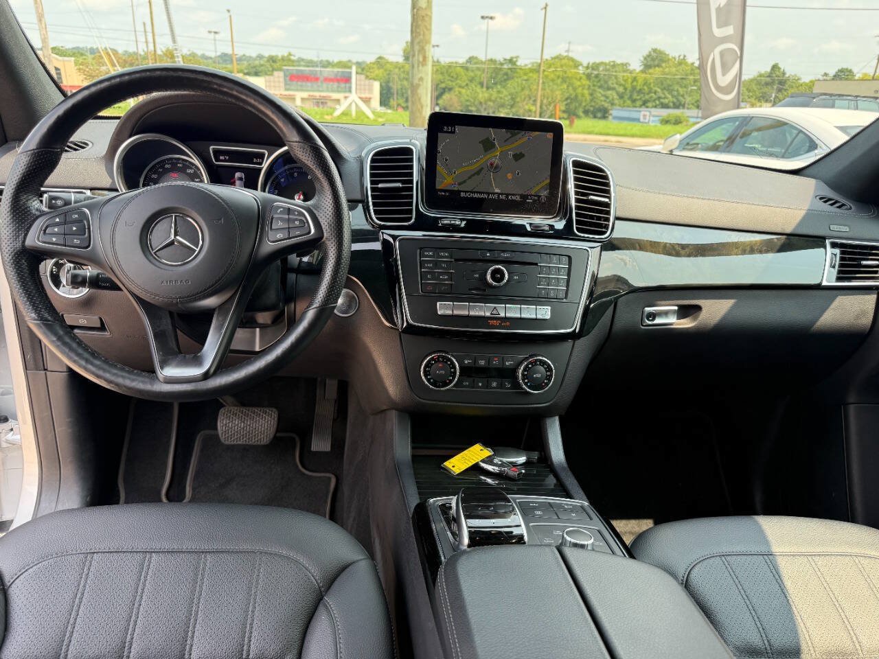 Used 2019 Mercedes-Benz GLS 450 4MATIC image 19