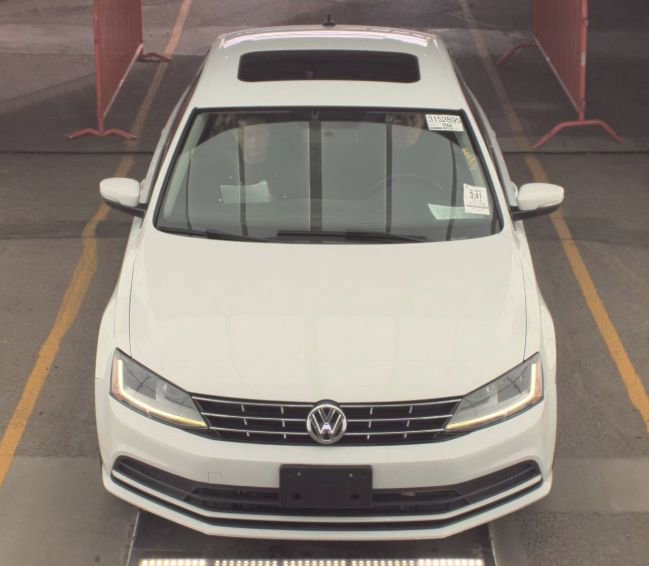 Used 2018 Volkswagen Jetta SE FWD image 3