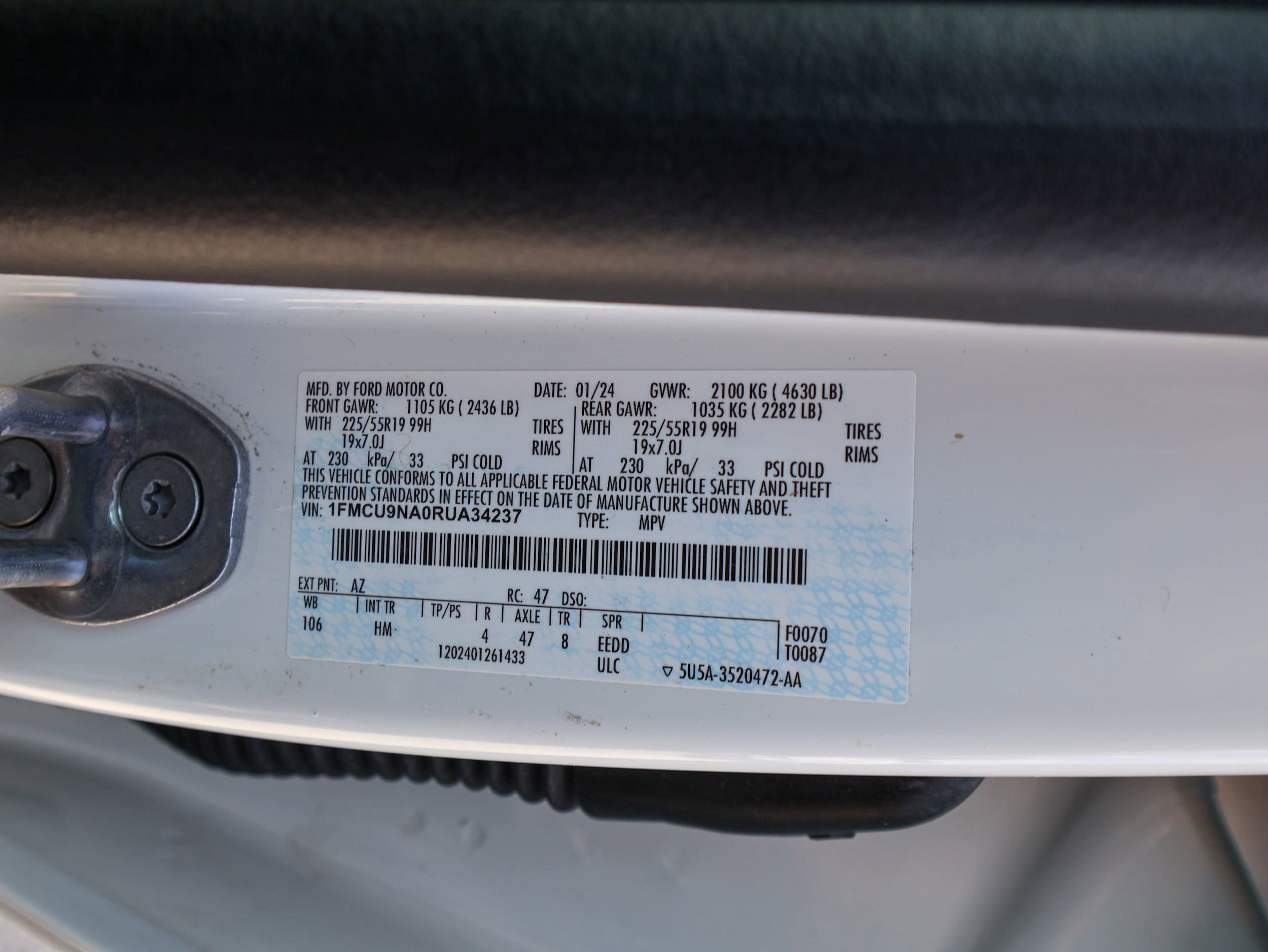Used 2024 Ford Escape ST-Line Select w/ Tech Pack #2 AWD/4WD image 39