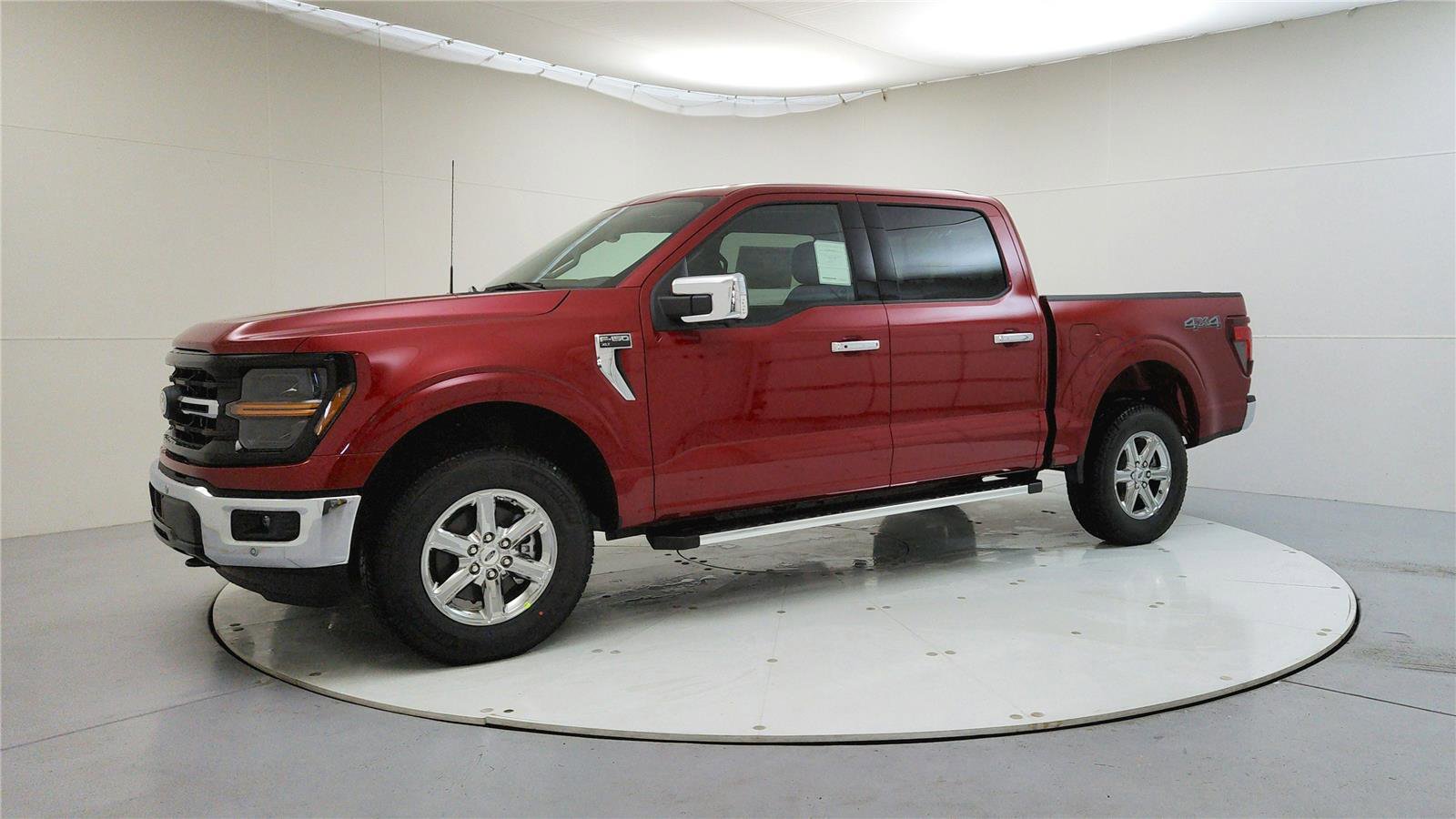 New 2025 Ford F150 XLT w/ Equipment Group 302A MID image 4