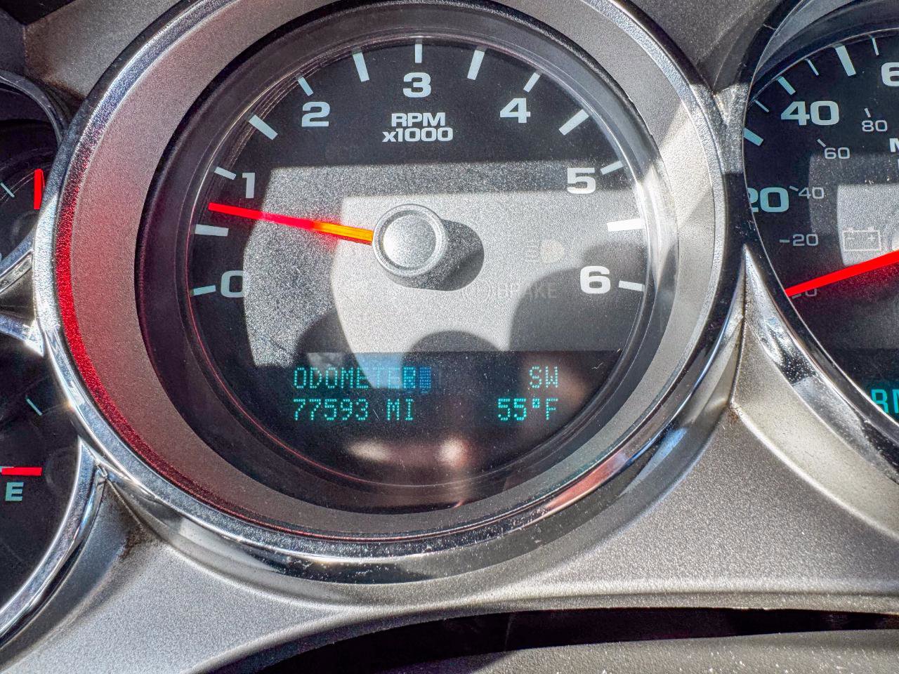 Used 2010 Chevrolet Silverado 2500 LT w/ Interior Plus Package AWD/4WD image 18