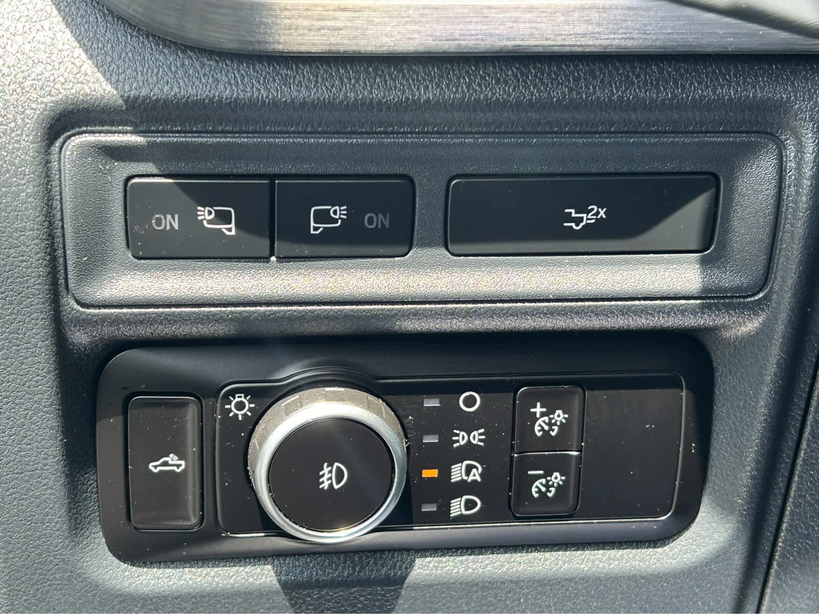 Used 2023 Ford F150 Lariat w/ Equipment Group 502A High AWD/4WD image 25