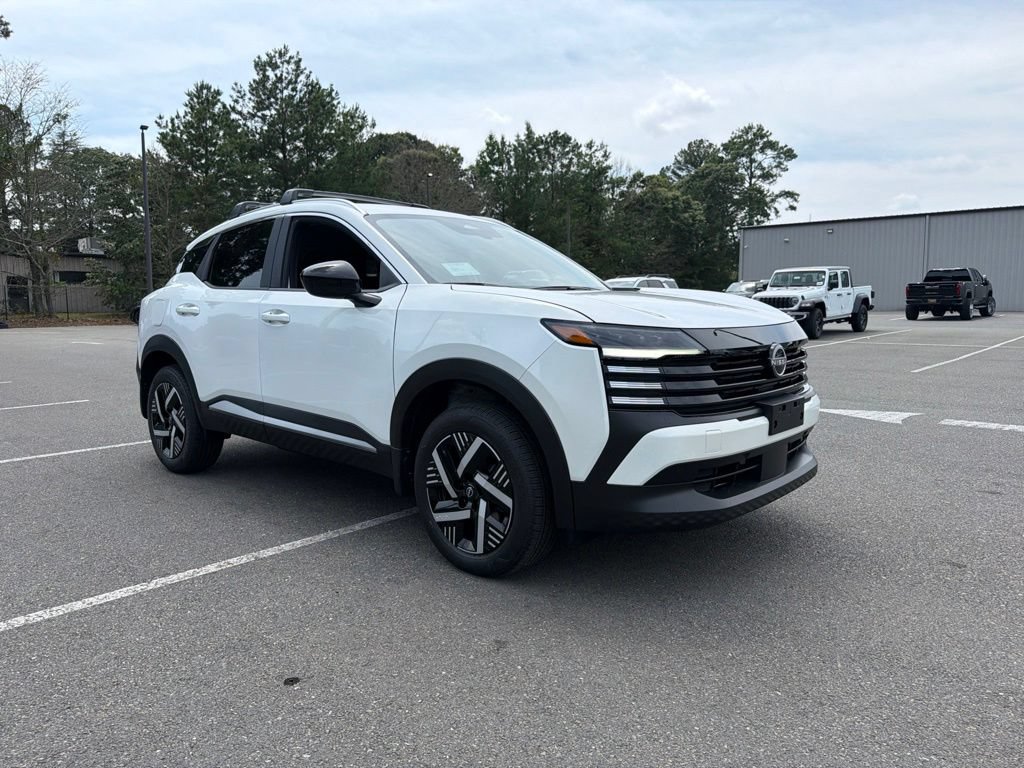 New 2026 Nissan Kicks SV w/ Interior Electronics Package FWD image 4