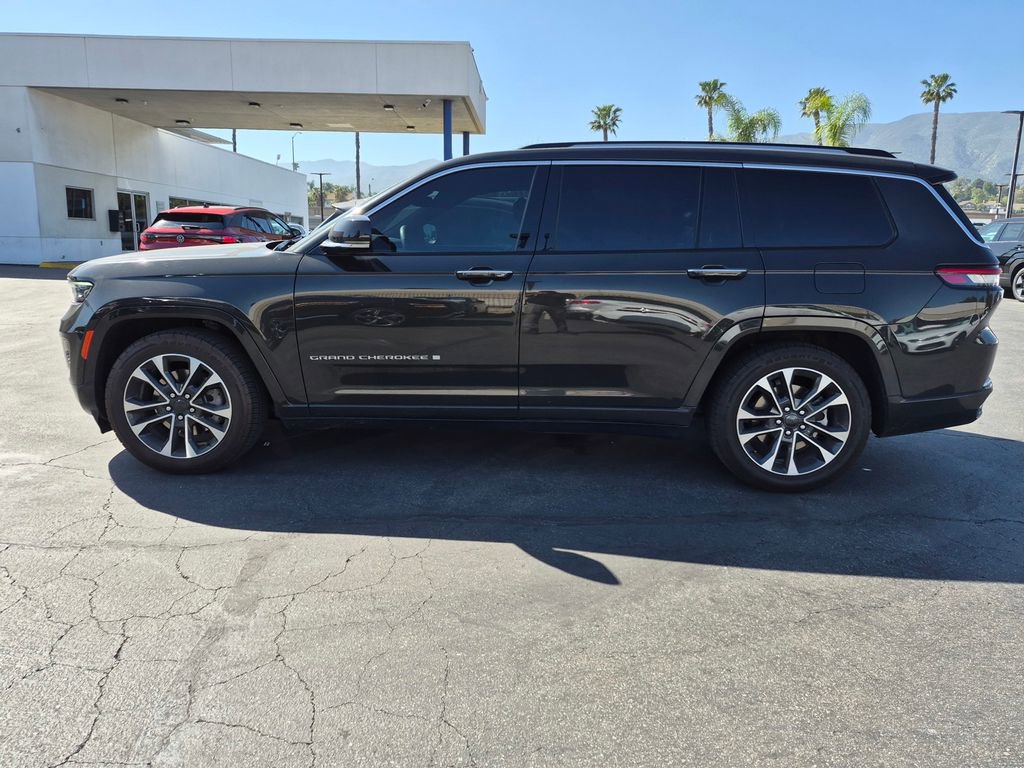 Used 2023 Jeep Grand Cherokee L Overland w/ Rear Seat Video Group I image 4