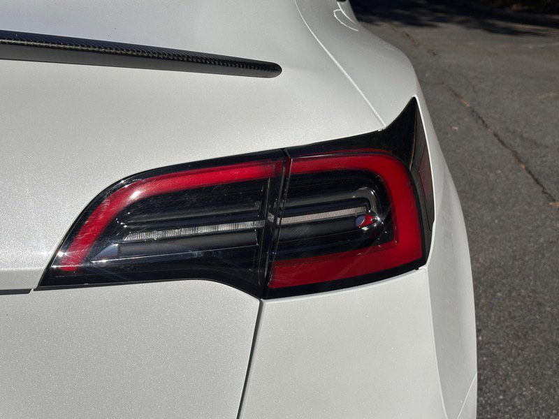 Used 2022 Tesla Model Y Performance image 29