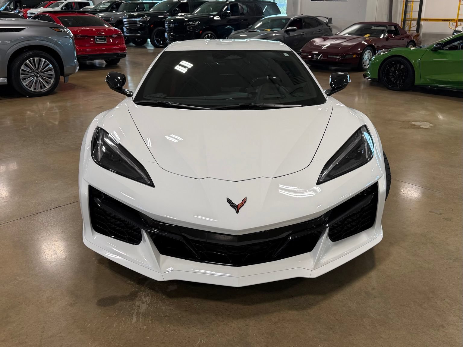 Used 2025 Chevrolet Corvette Z06 RWD image 2