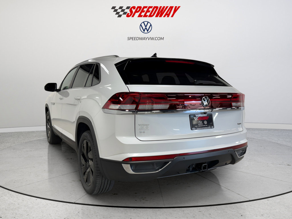 New 2026 Volkswagen Atlas Cross Sport SE image 5