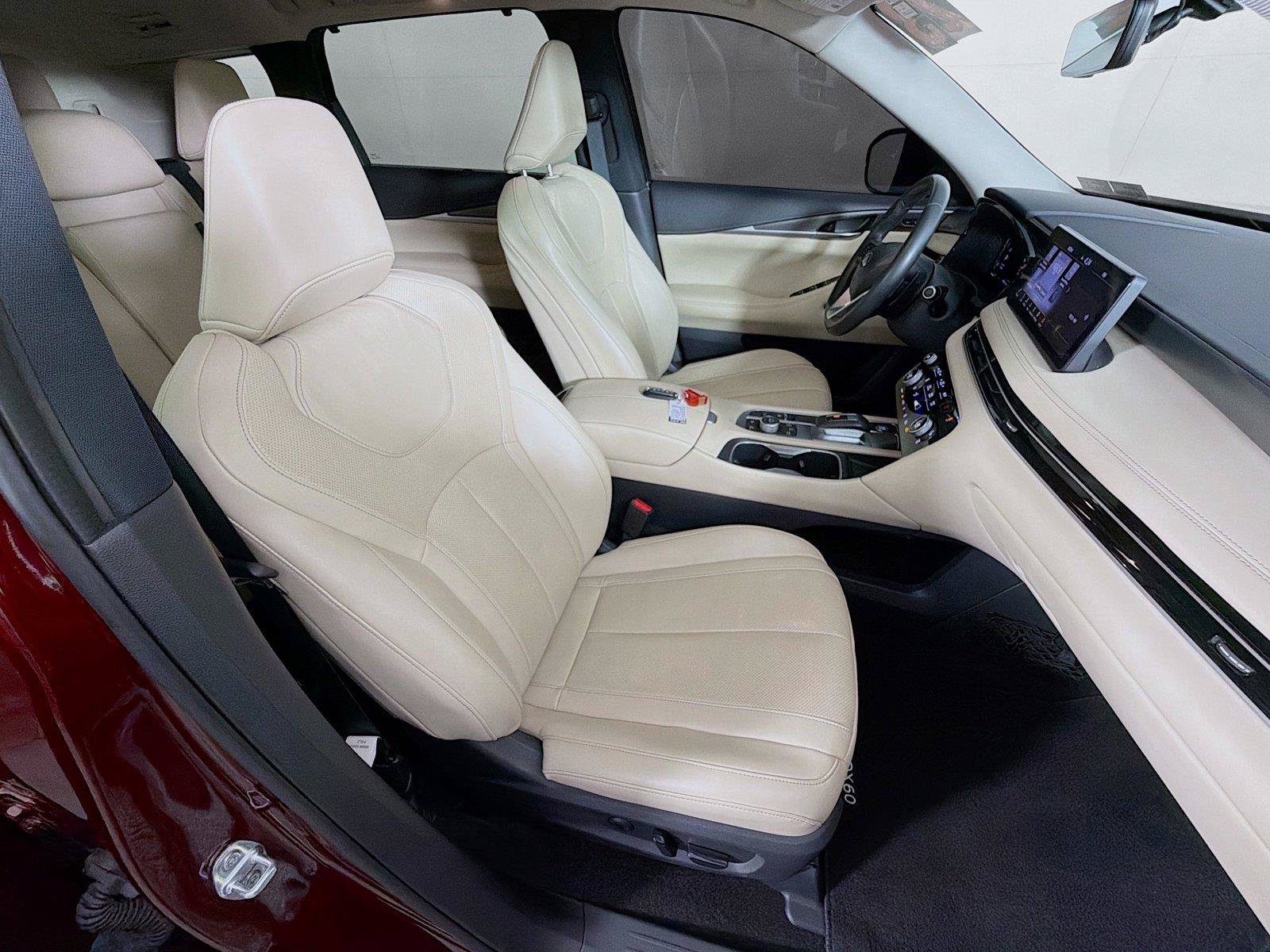 Used 2023 INFINITI QX60 Luxe w/ Cargo Package AWD/4WD image 30