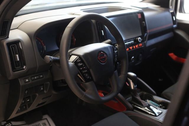 New 2025 Nissan Frontier PRO-4X w/ Pro Convenience Package image 5
