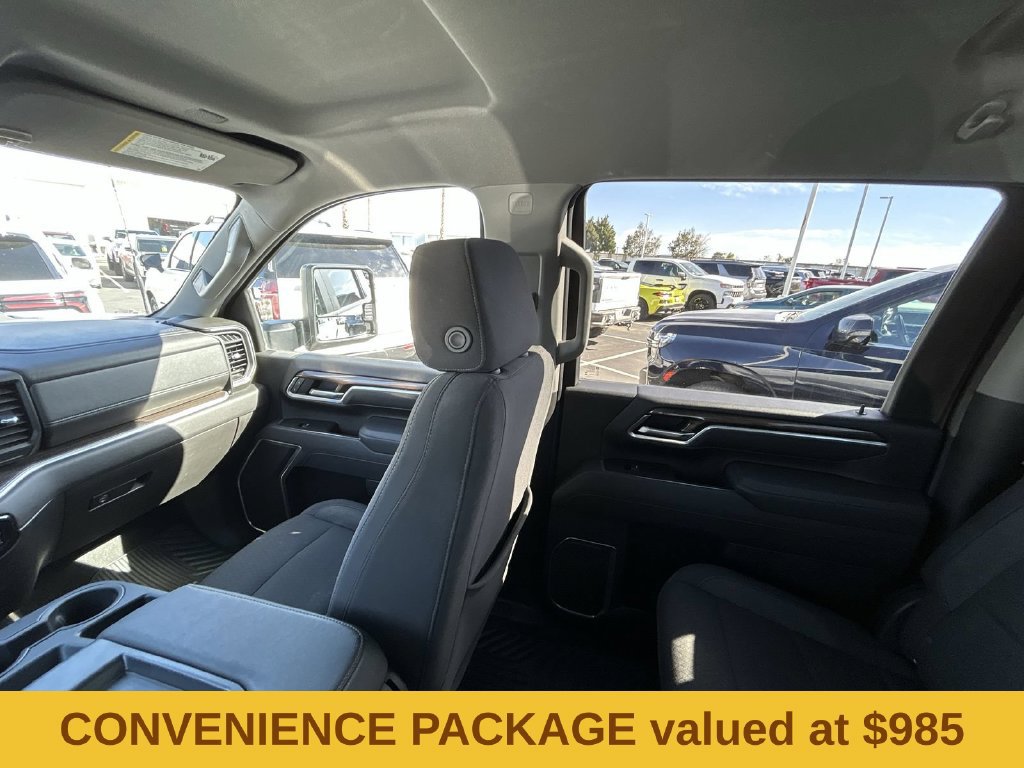 Used 2025 Chevrolet Silverado 2500 LT w/ Convenience Package AWD/4WD image 3