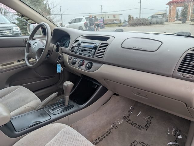 Used 2002 Toyota Camry FWD image 22