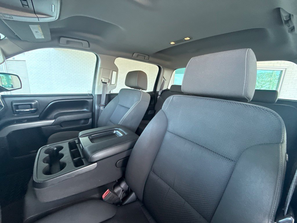 Used 2017 Chevrolet Silverado 1500 LT AWD/4WD image 28