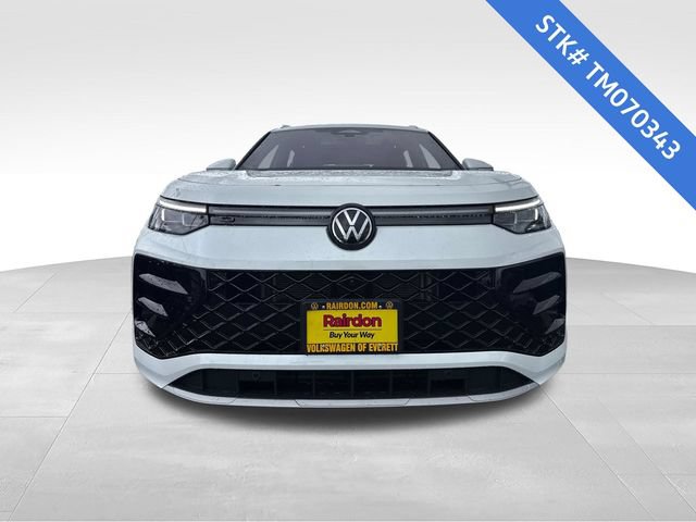 New 2026 Volkswagen Tiguan SEL R-Line AWD/4WD image 2