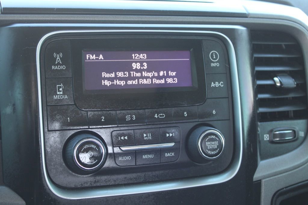 Used 2014 RAM 1500 Express image 32