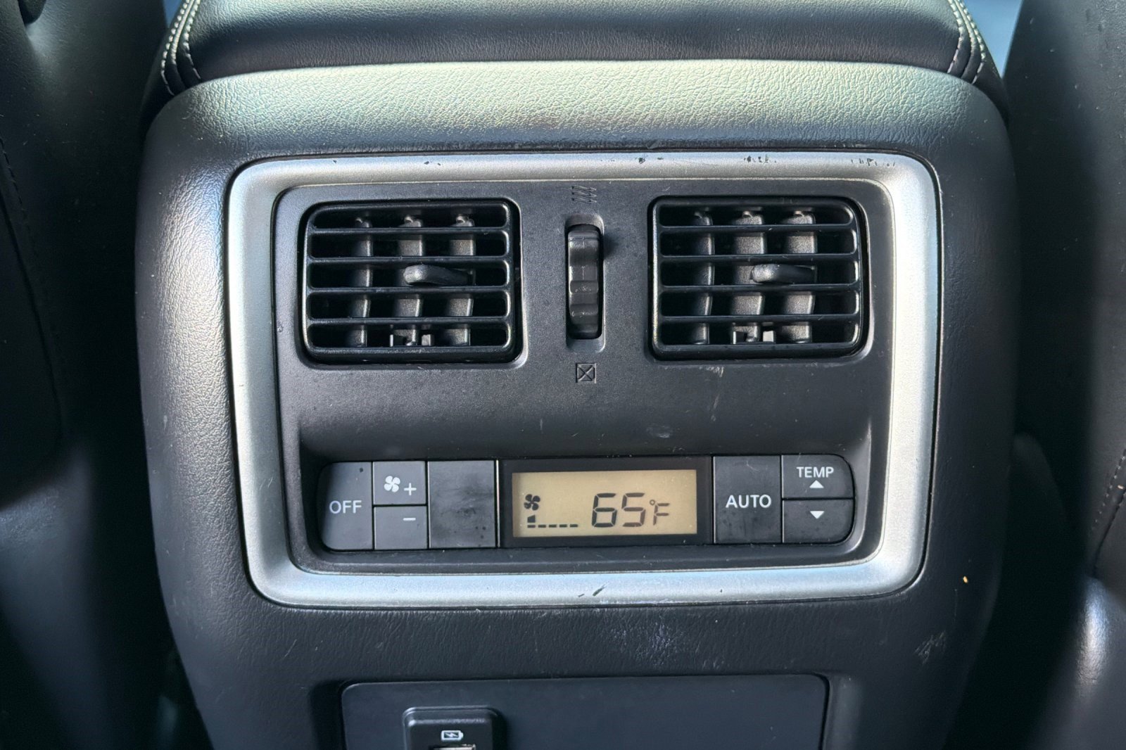 Used 2016 INFINITI QX60 Luxe image 16