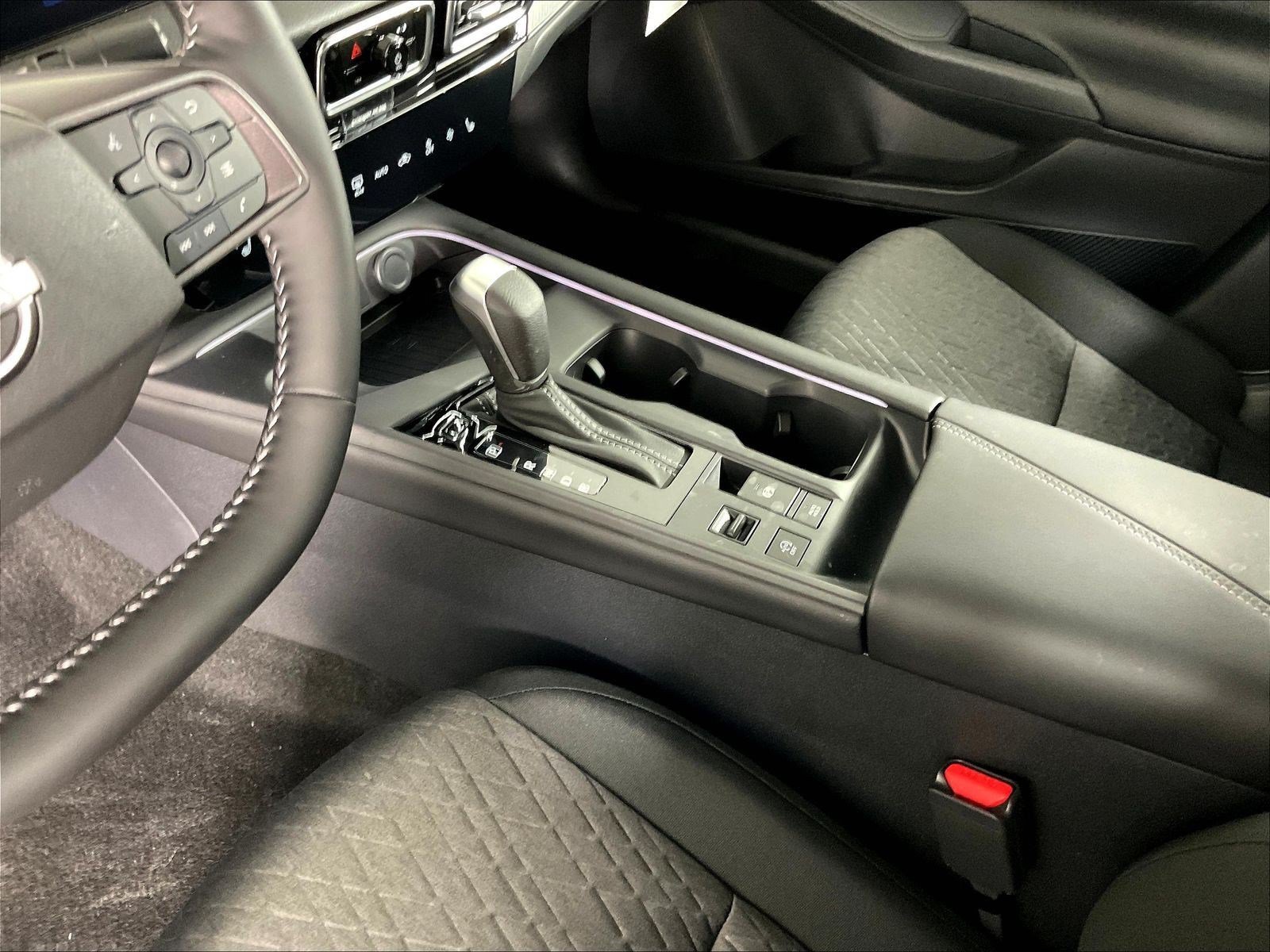 New 2026 Nissan Sentra SV w/ SV Convenience Package FWD image 12