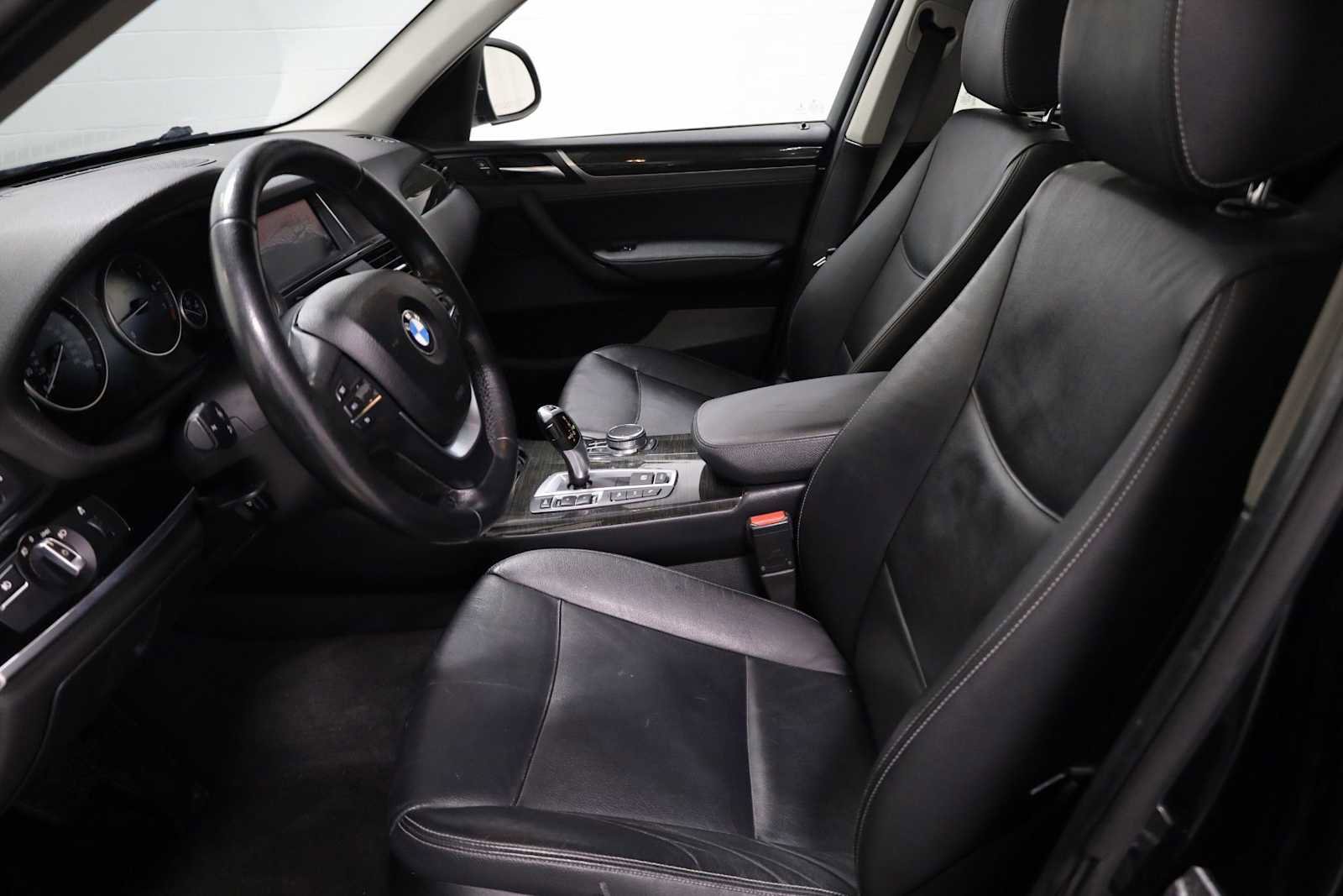 Used 2017 BMW X3 xDrive28i image 5