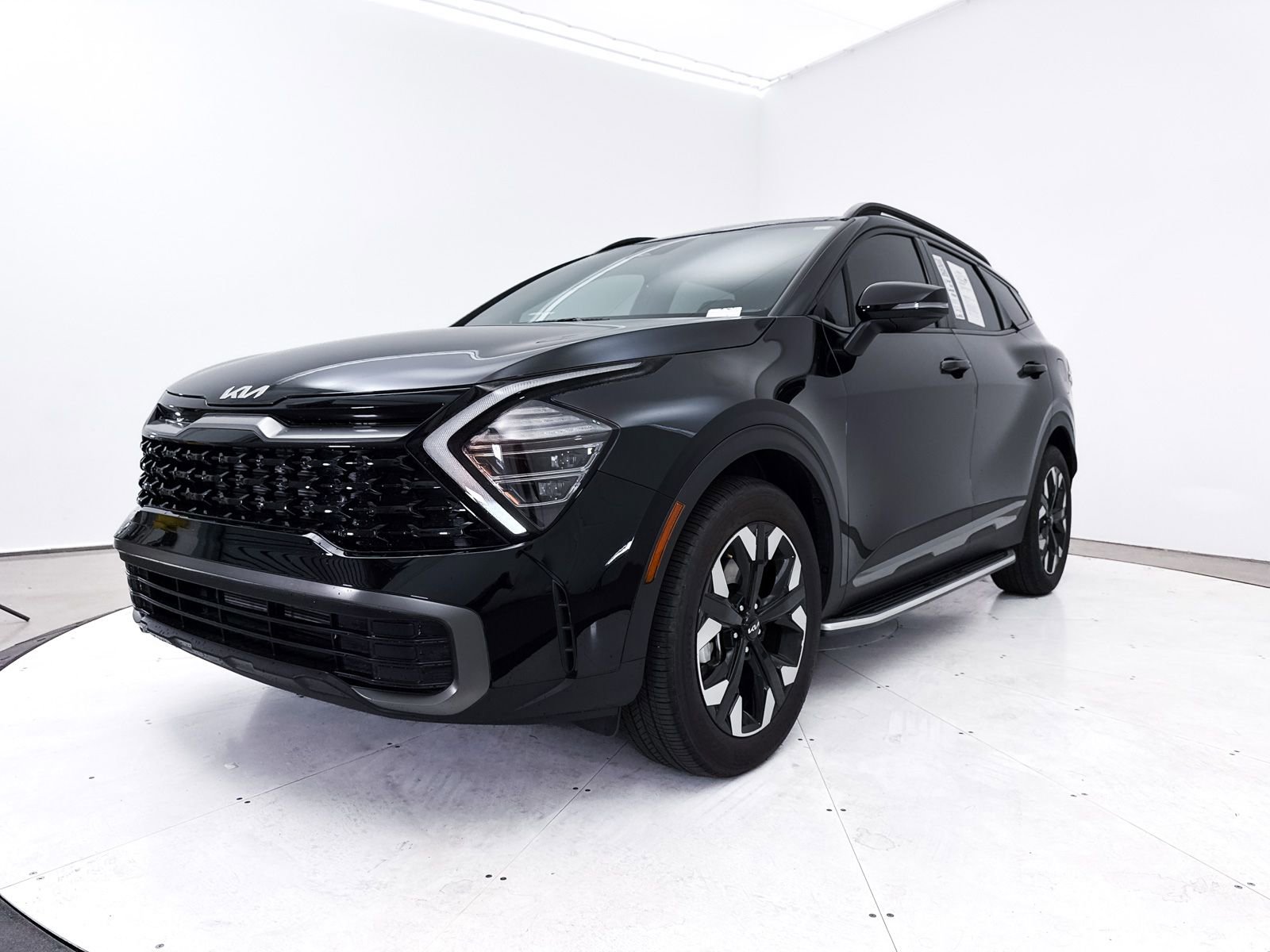 Used 2024 Kia Sportage X-Line w/ X-Line Premium Package image 14