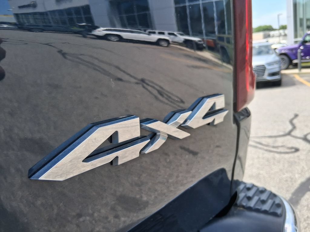 Used 2025 RAM 1500 Big Horn AWD/4WD image 15