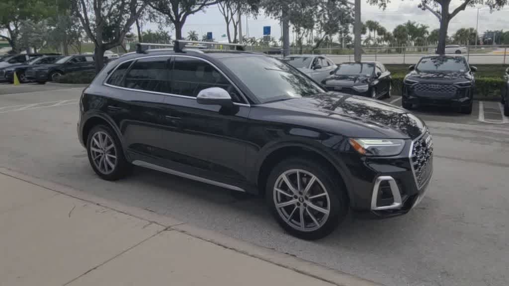 Used 2022 Audi SQ5 Premium Plus AWD/4WD image 2