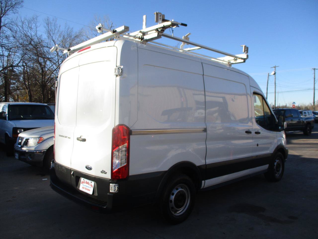 Used 2015 Ford Transit 150 130 Medium Roof RWD image 4