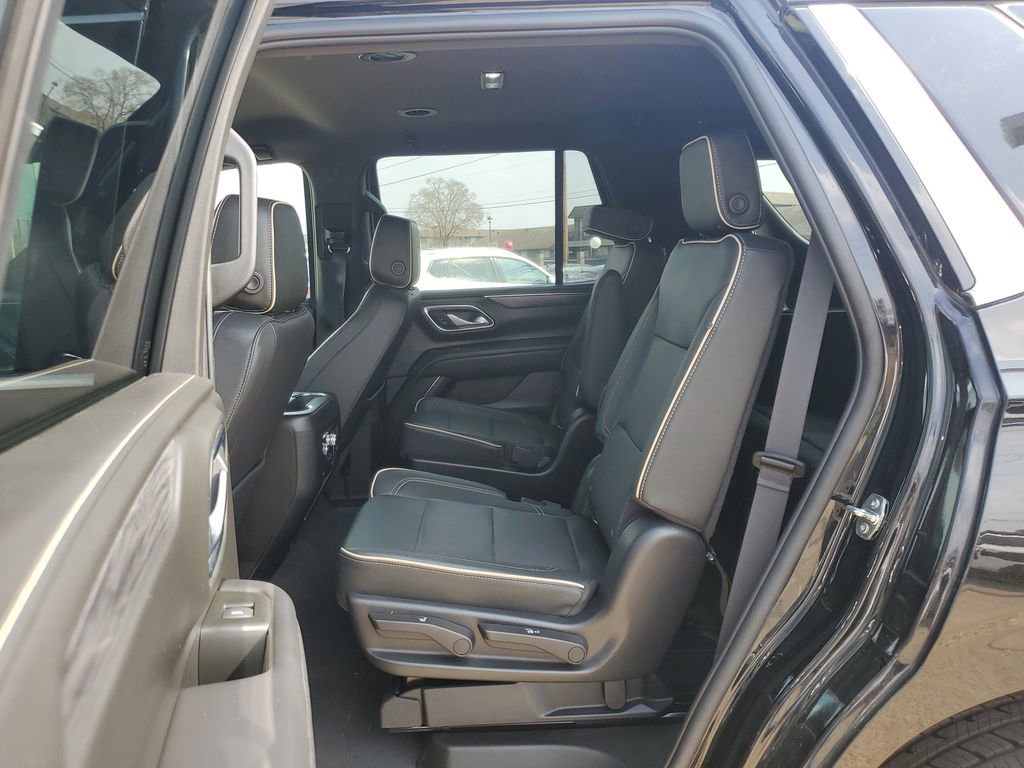 Used 2022 GMC Yukon SLT image 7