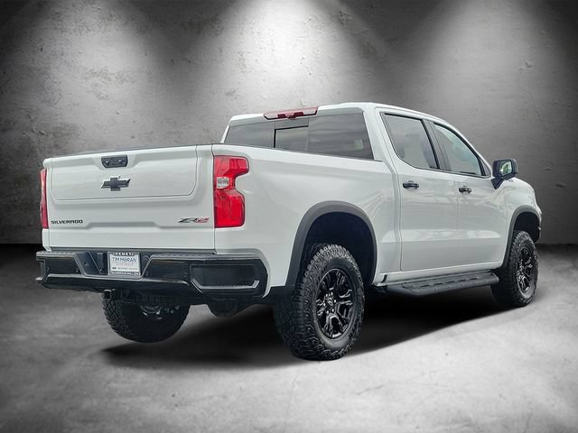Used 2026 Chevrolet Silverado 1500 ZR2 w/ LPO, Dark Essentials Package AWD/4WD image 3