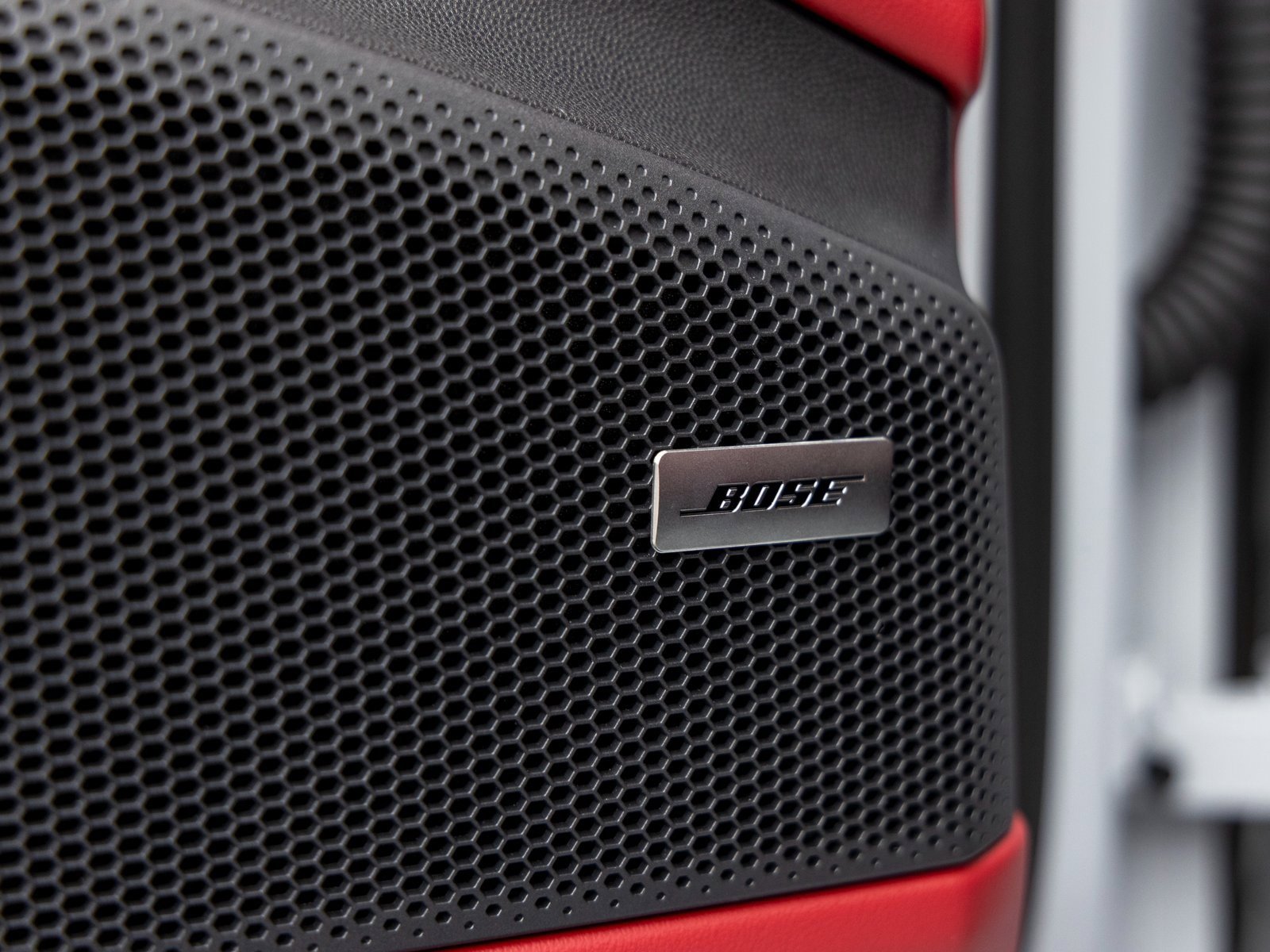 Certified 2024 Porsche Macan 4 Electric image 24