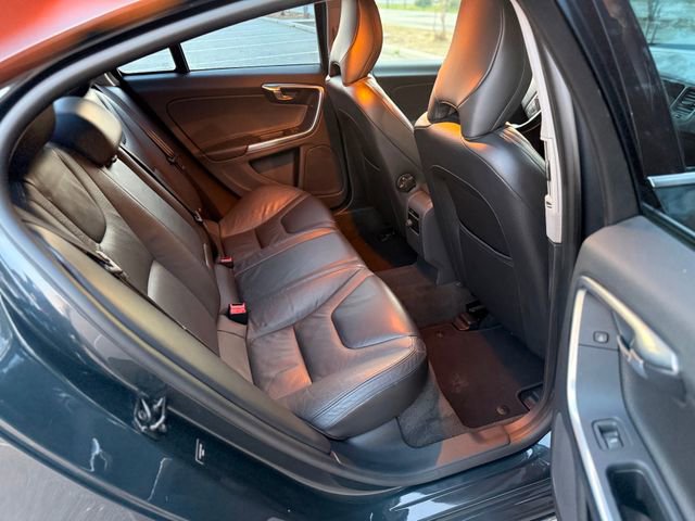 Used 2013 Volvo S60 T5 FWD image 28