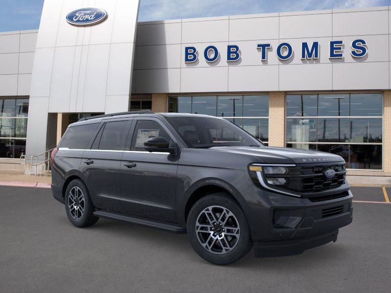 New 2026 Ford Expedition Active image 9