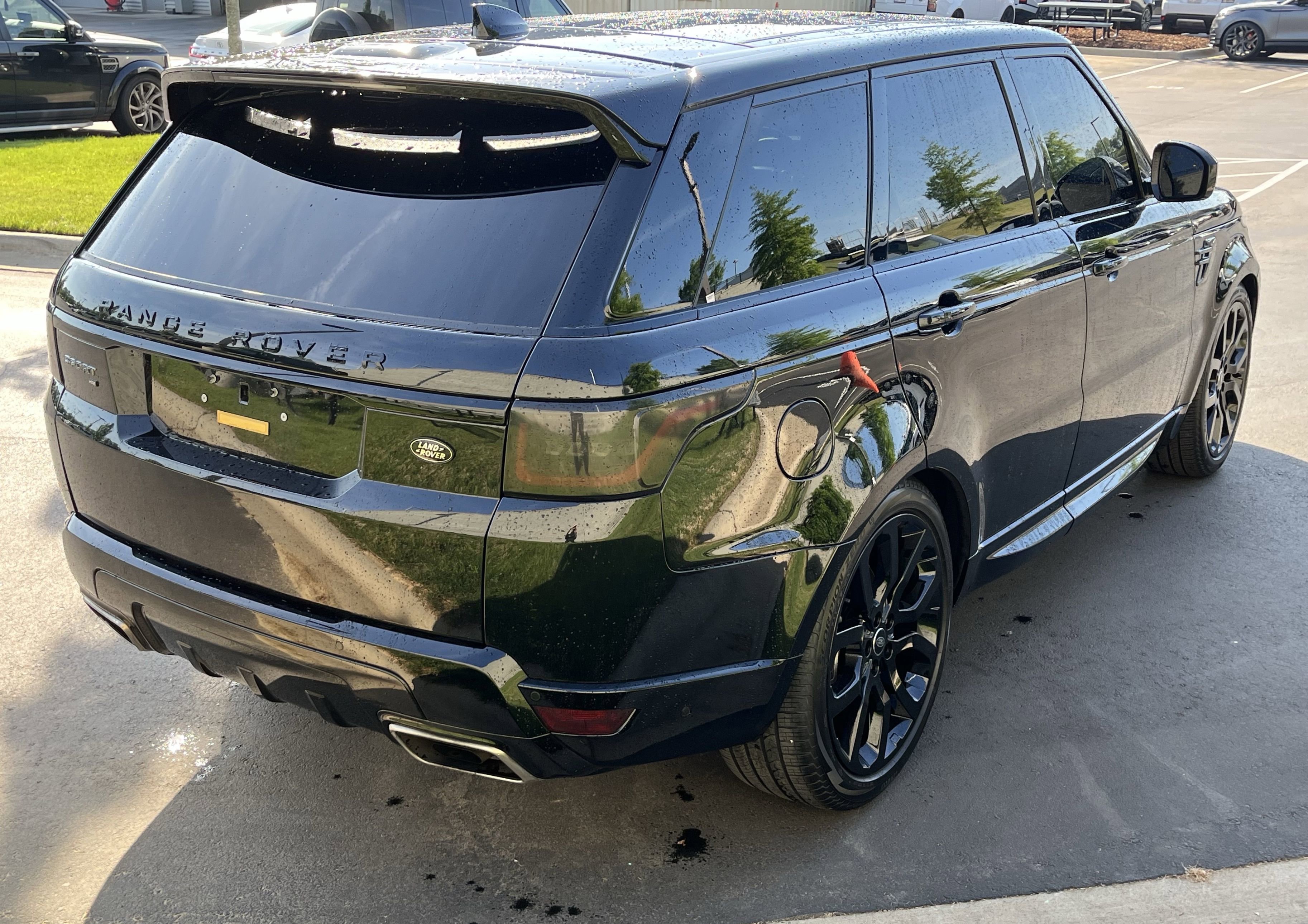 Certified 2022 Land Rover Range Rover Sport HSE Silver Edition image 7