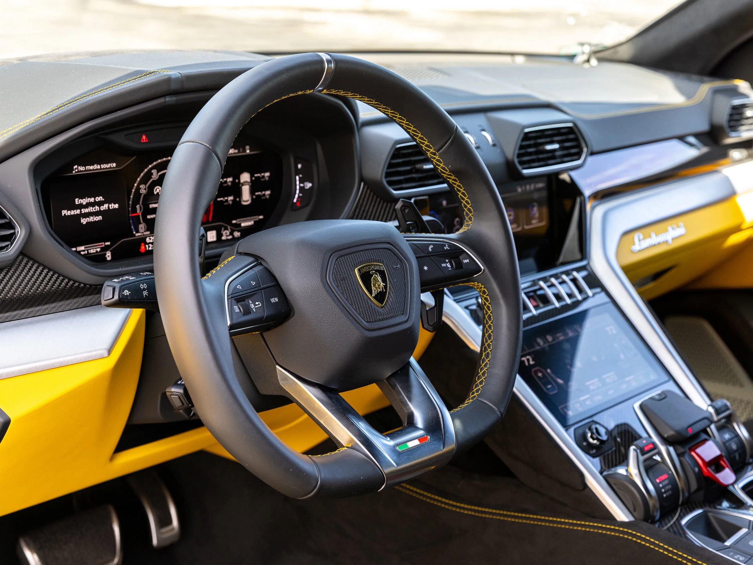 Used 2024 Lamborghini Urus S image 22