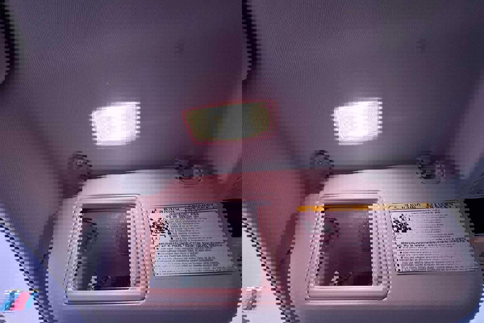 Used 2020 Toyota RAV4 XLE Premium image 32