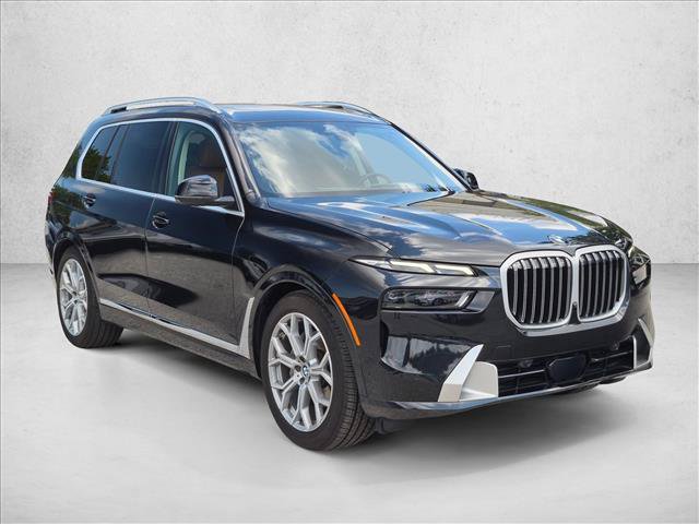 Used 2026 BMW X7 xDrive40i AWD/4WD image 3