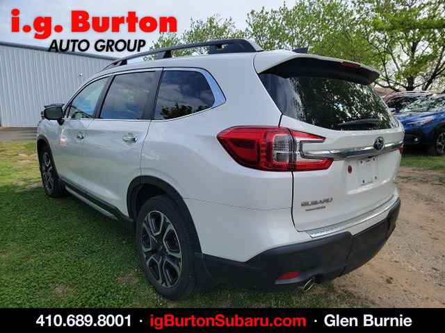 Used 2023 Subaru Ascent Touring AWD/4WD image 4