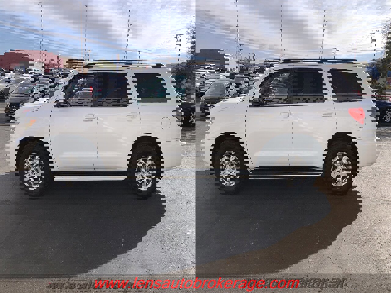 Used 2008 Toyota Sequoia SR5 image 5