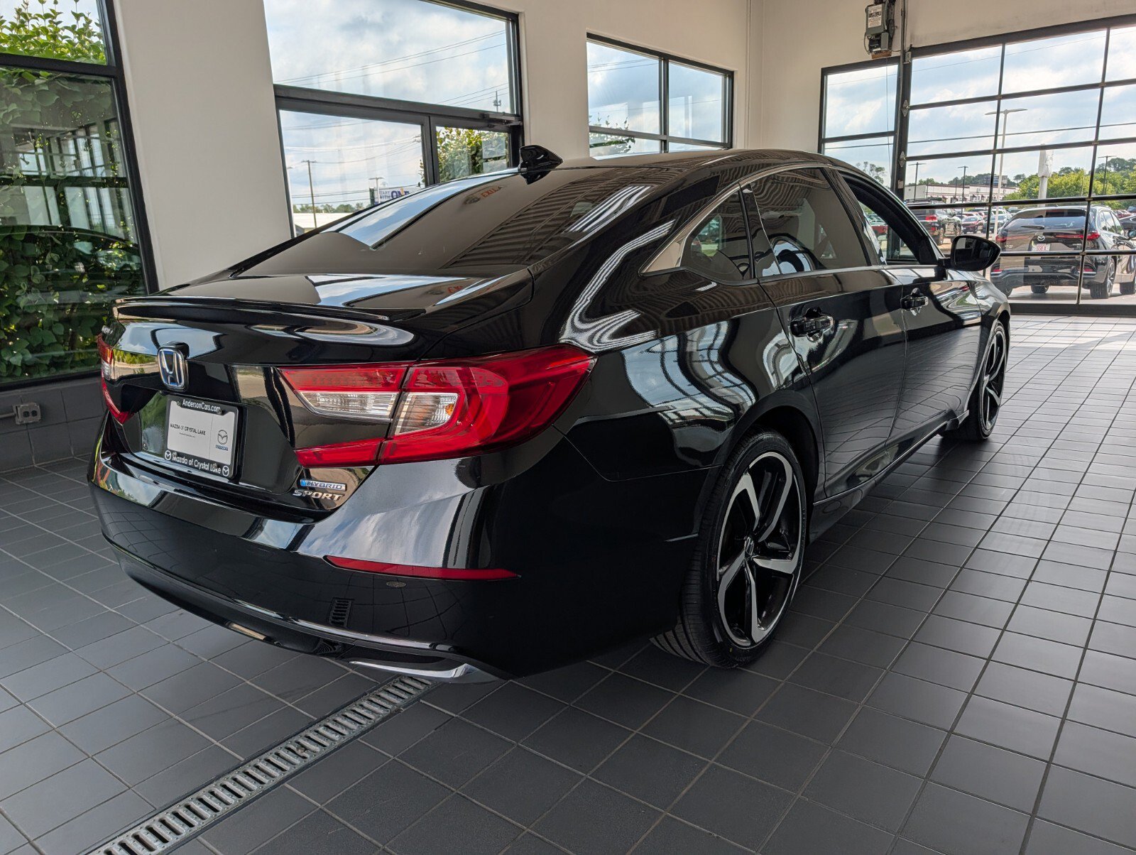 Used 2022 Honda Accord Sport image 3